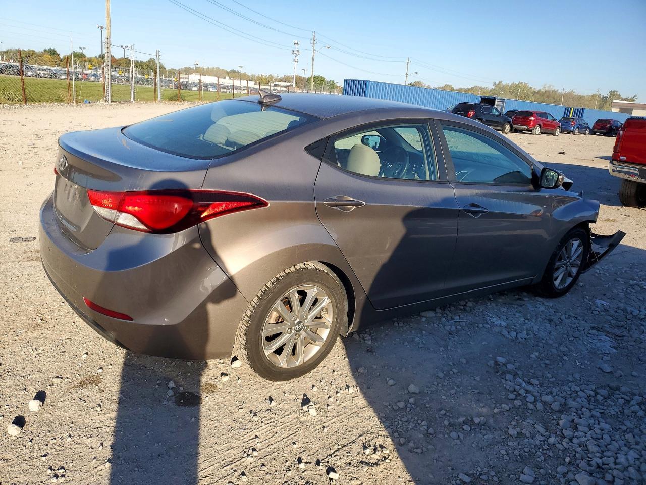 2016 Hyundai Elantra Se - Фото 3