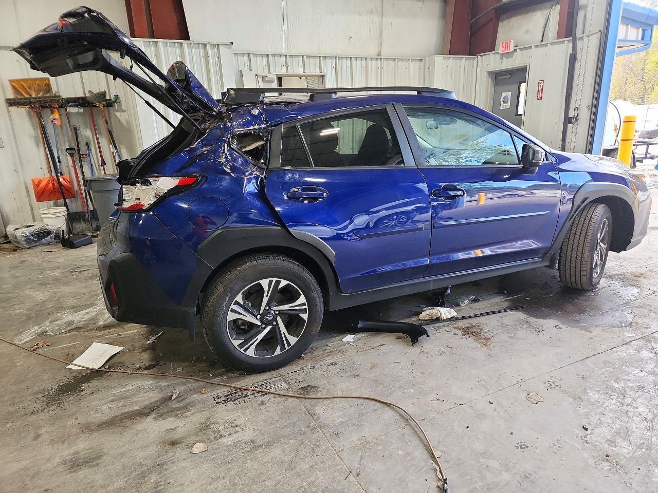2025 Subaru Crosstrek Premium - Фото 3