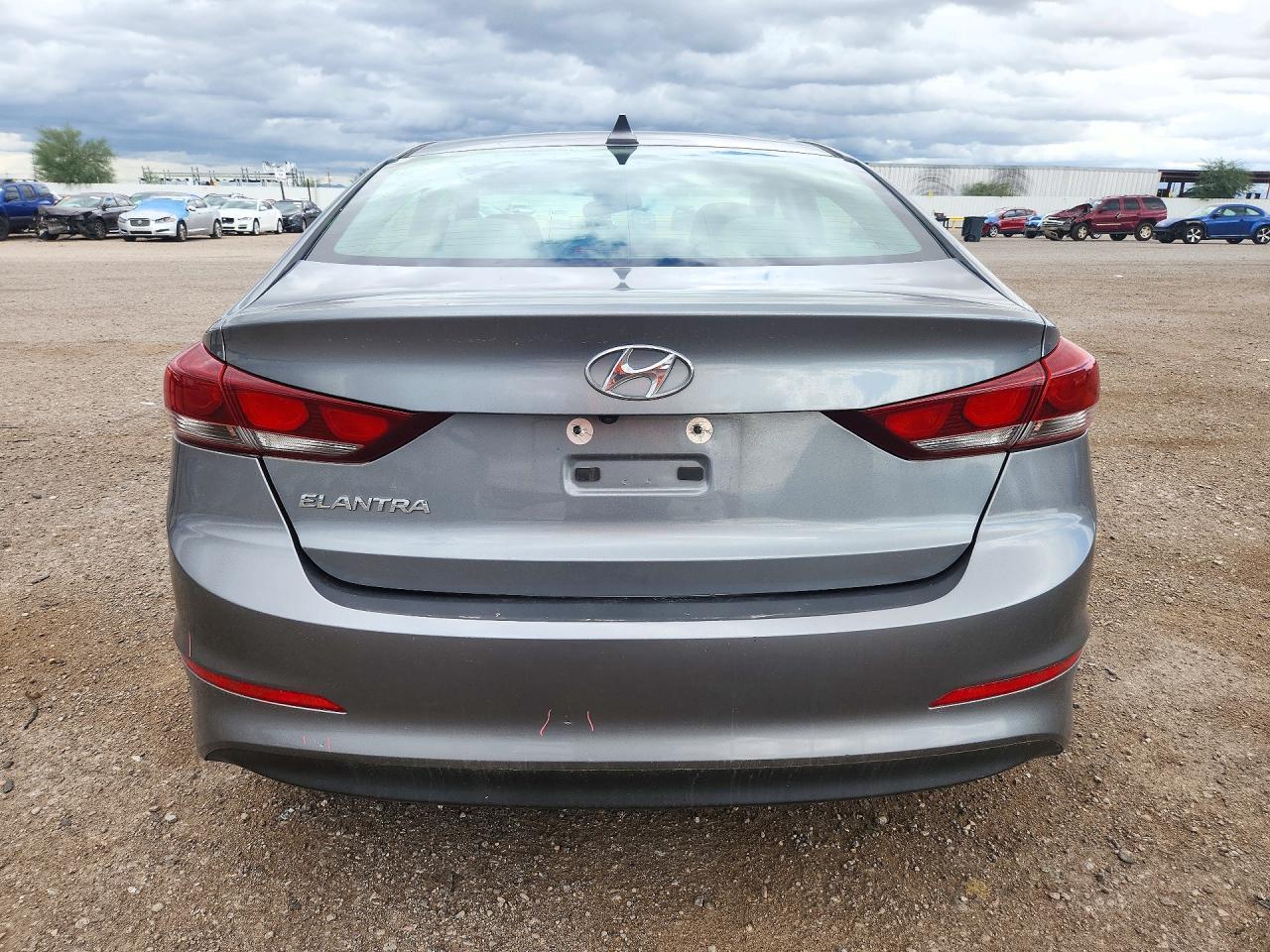 2018 Hyundai Elantra Sel - Image 6