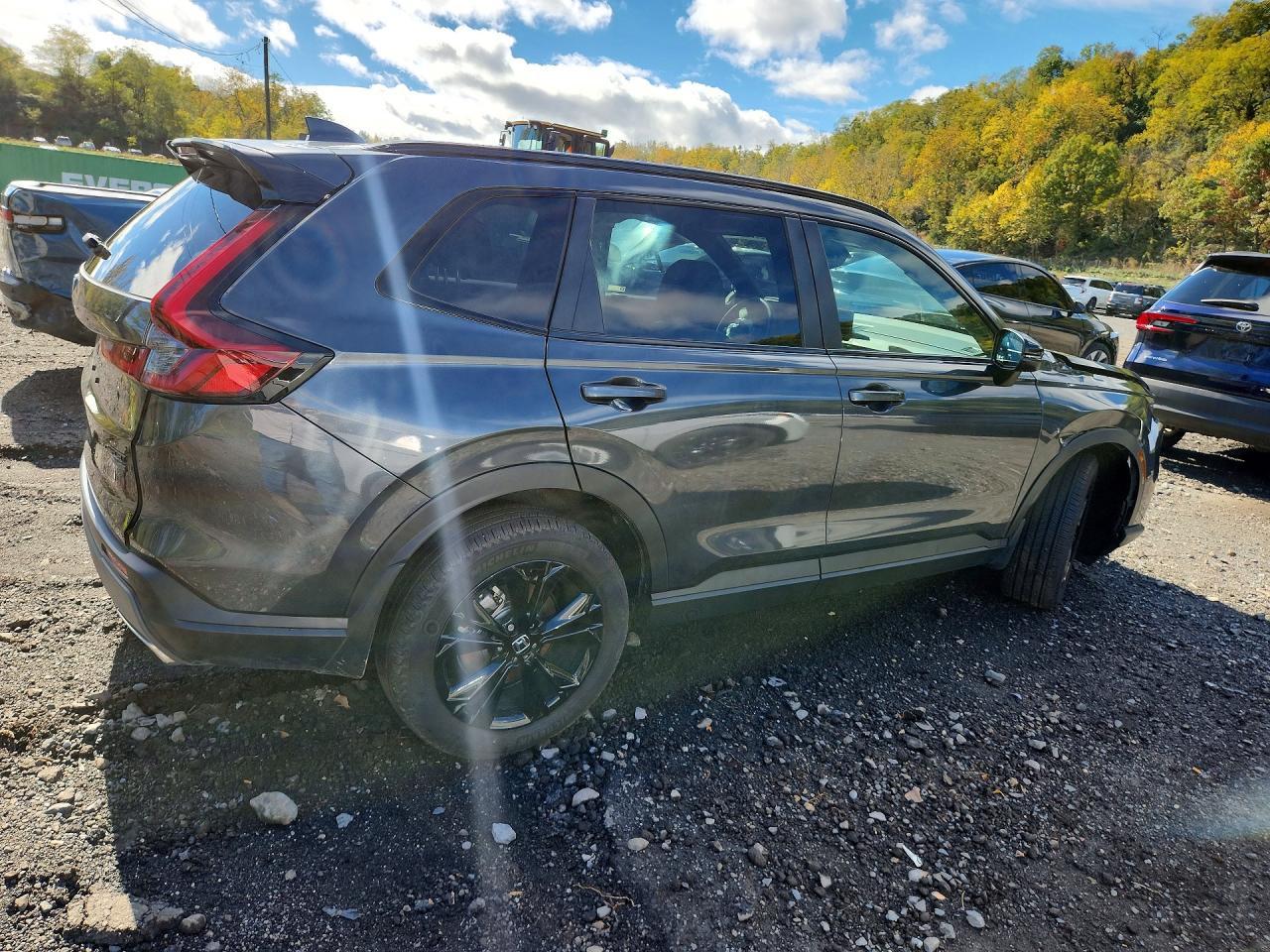 2026 Honda Cr-V Sport Touring - Image 3