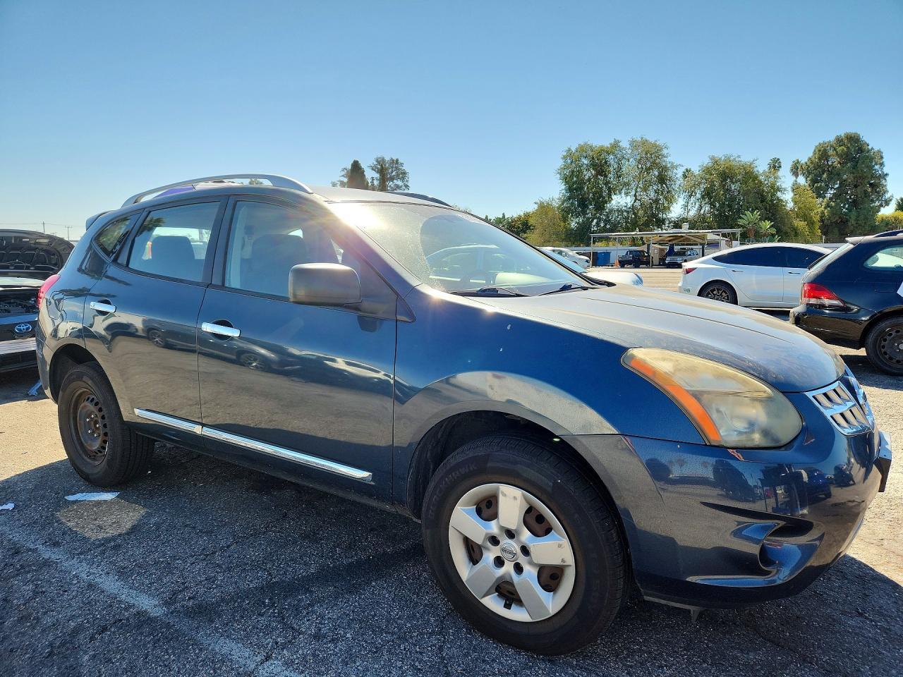 2015 Nissan Rogue Select S - Фото 4