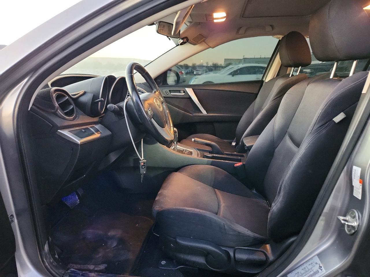 2010 Mazda 3 S - Фото 7