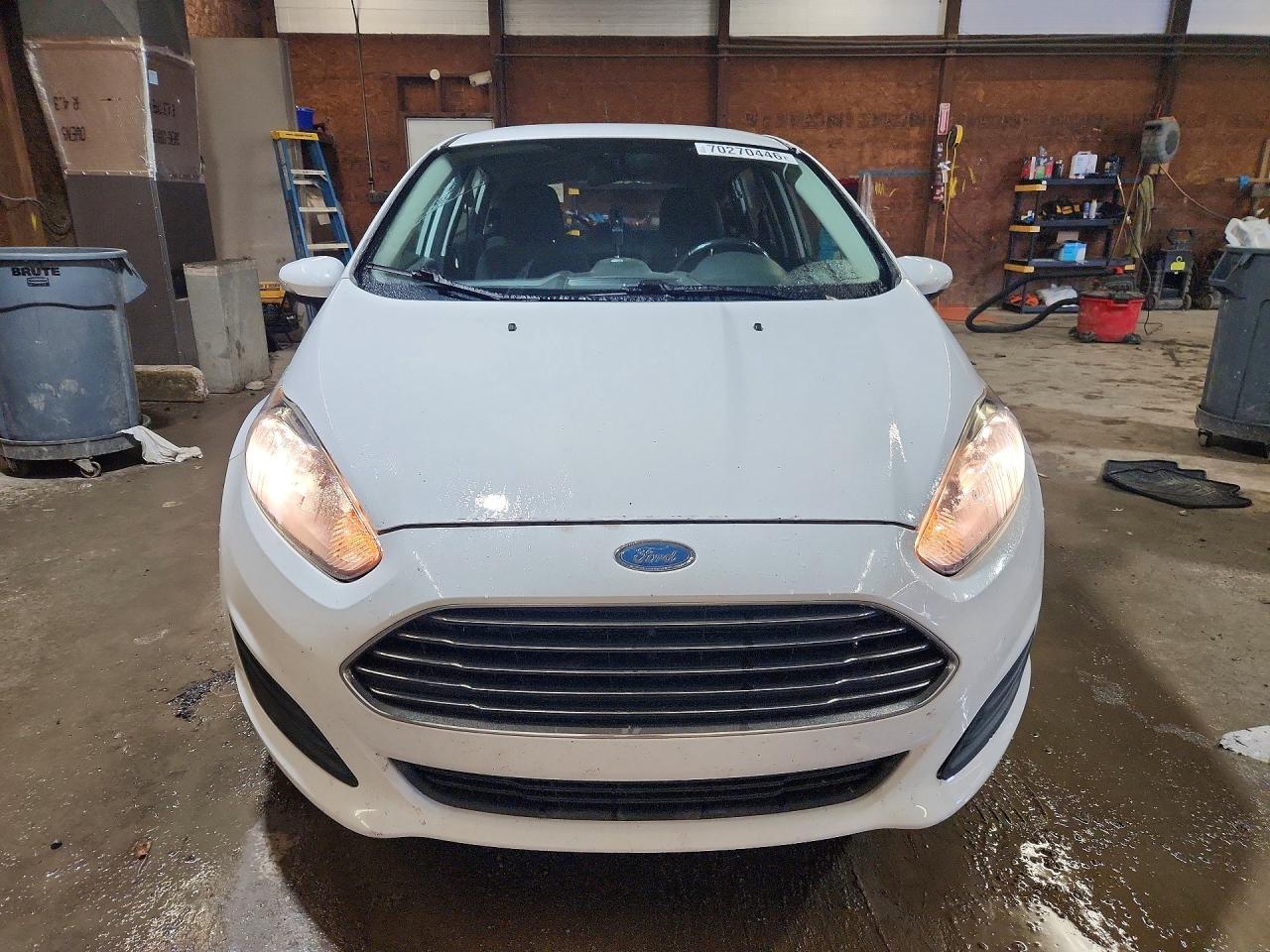 2014 Ford Fiesta Se - Image 5