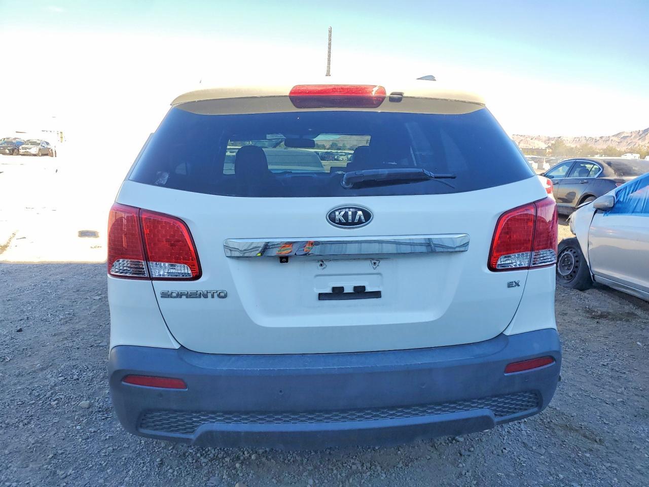 2012 Kia Sorento Ex - Image 6