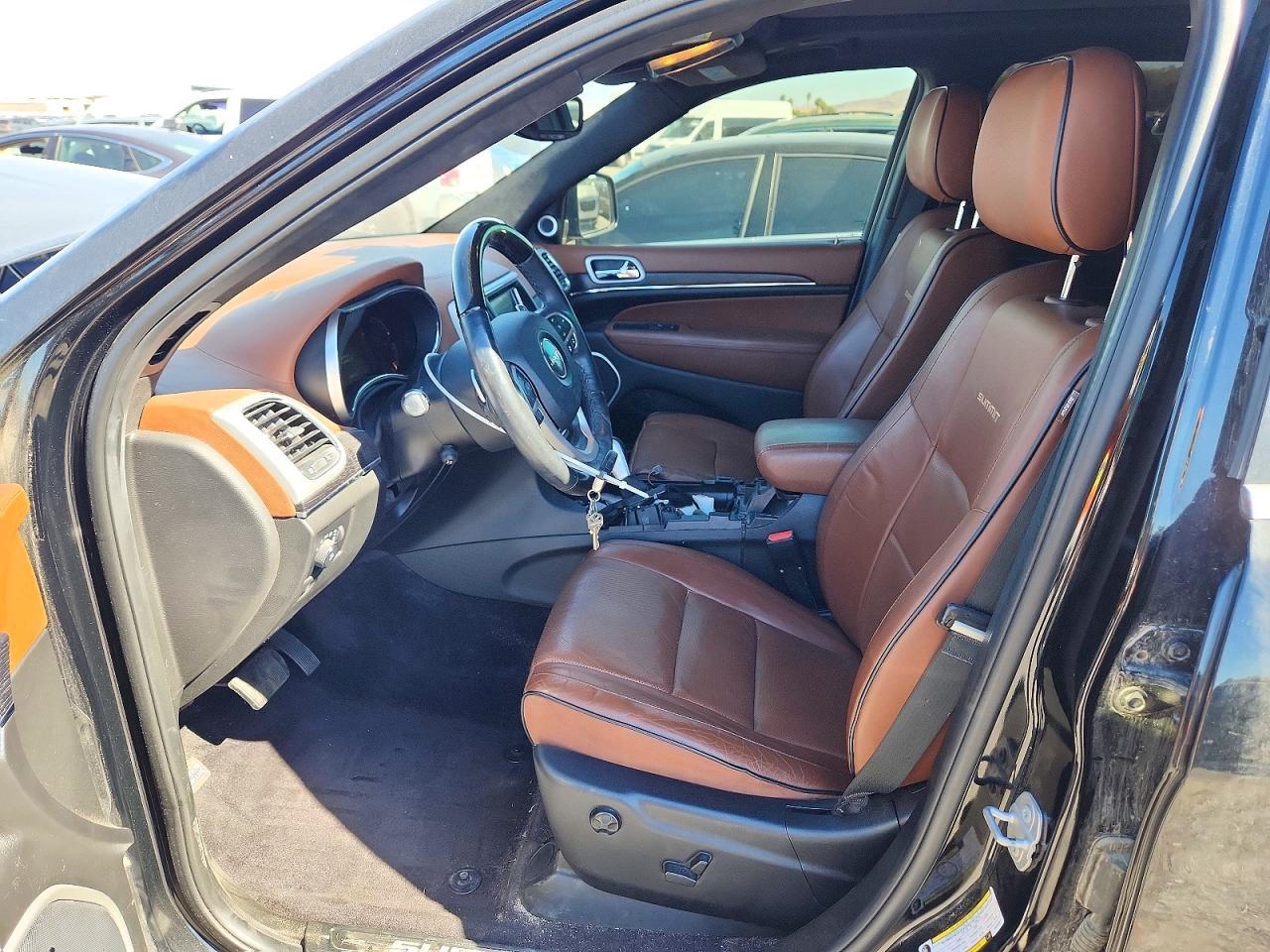 2018 Jeep Grand Cherokee Summit - Image 7