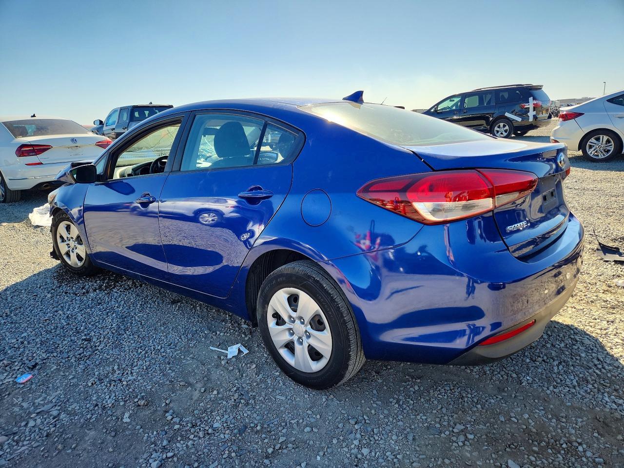 2017 Kia Forte Lx - Фото 2