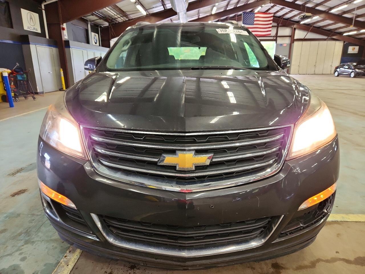 2017 Chevrolet Traverse Lt - Image 5
