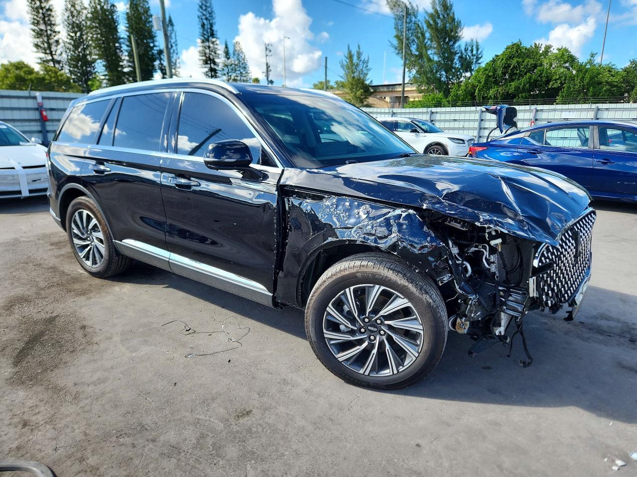 2025 Lincoln Aviator - Фото 4