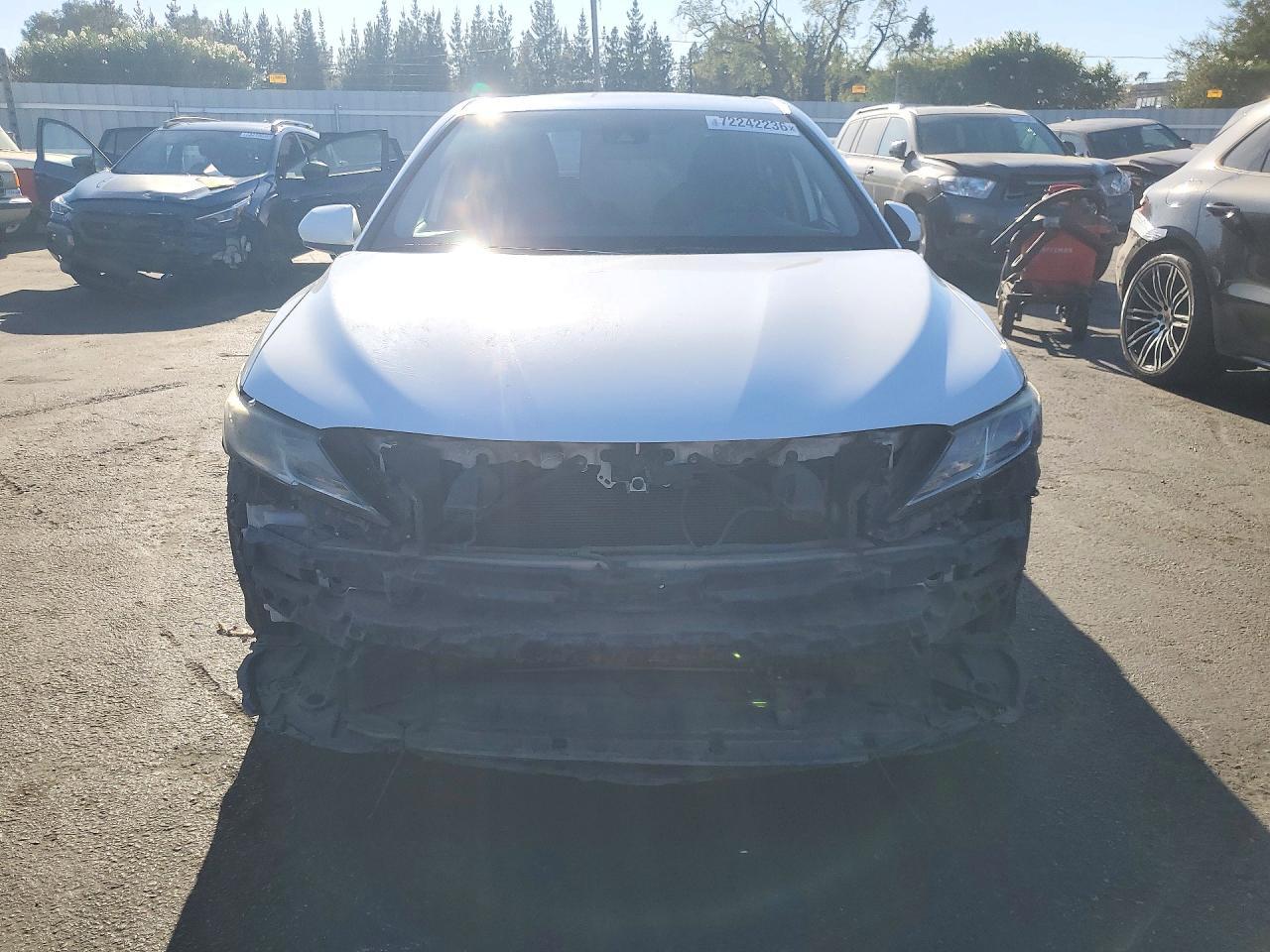 2019 Toyota Camry Le - Image 5
