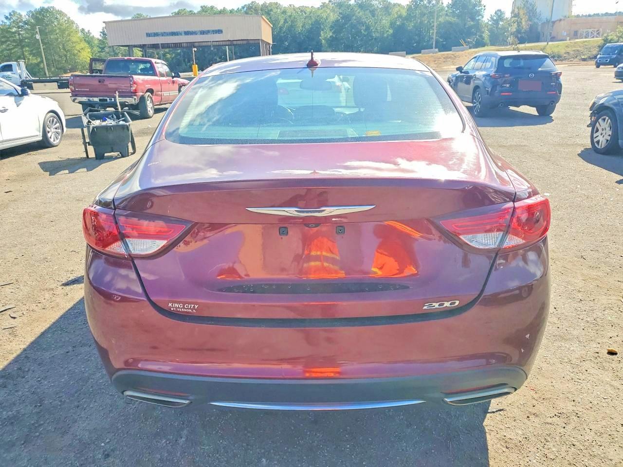 2016 Chrysler 200 C - Image 6
