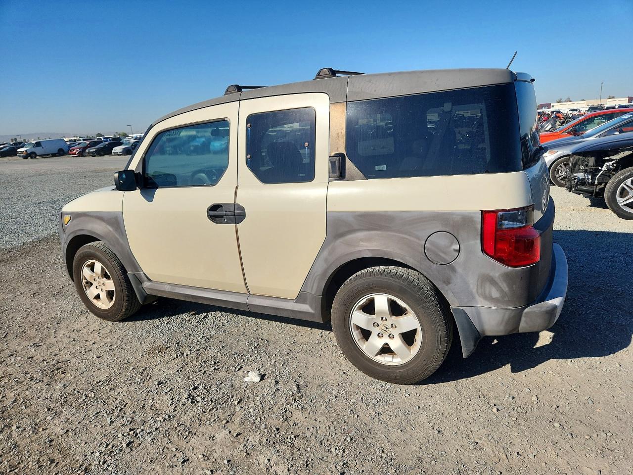2005 Honda Element Ex - Image 2