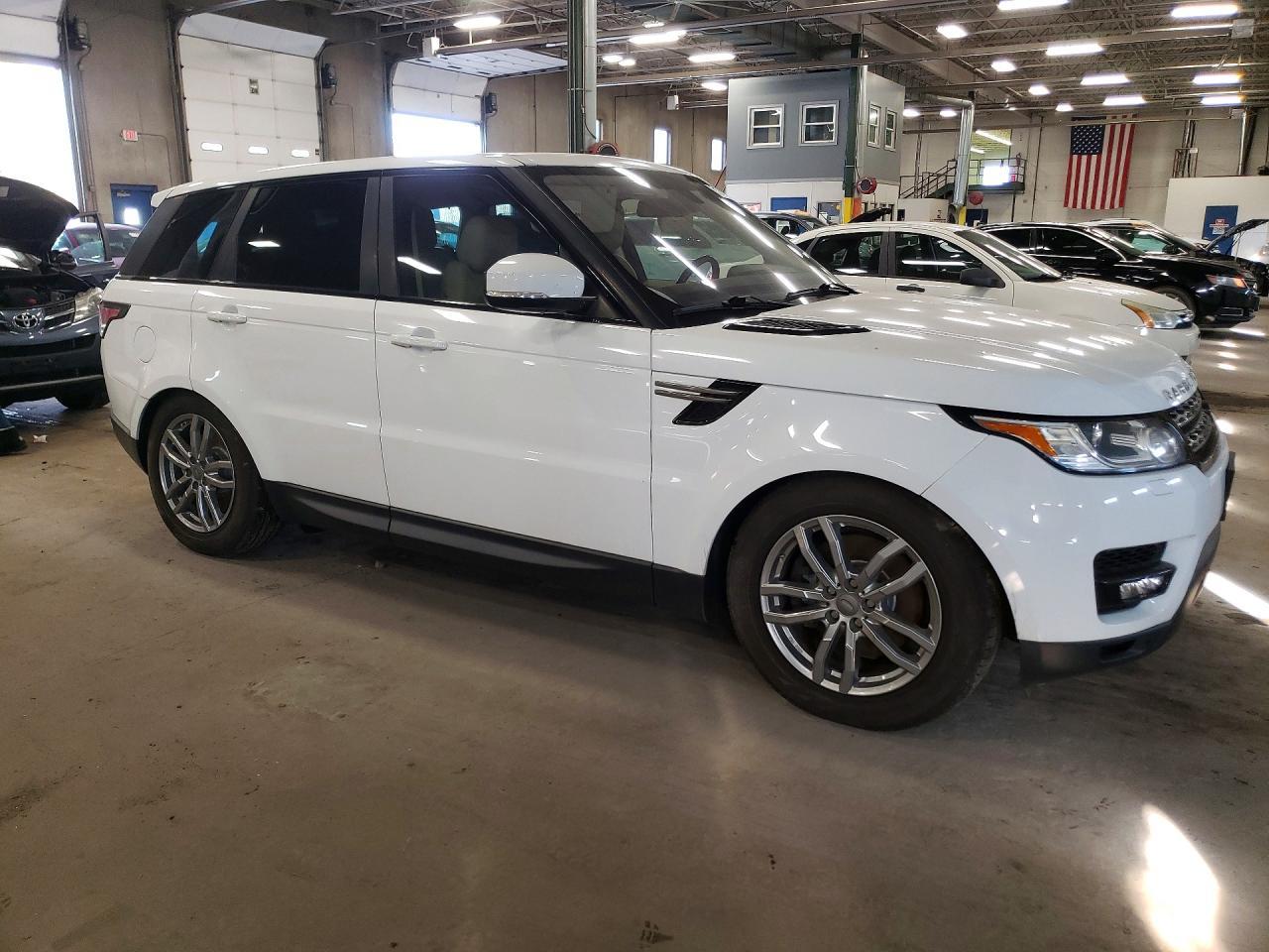 2016 Land Rover Range Rover Sport Se - Image 4