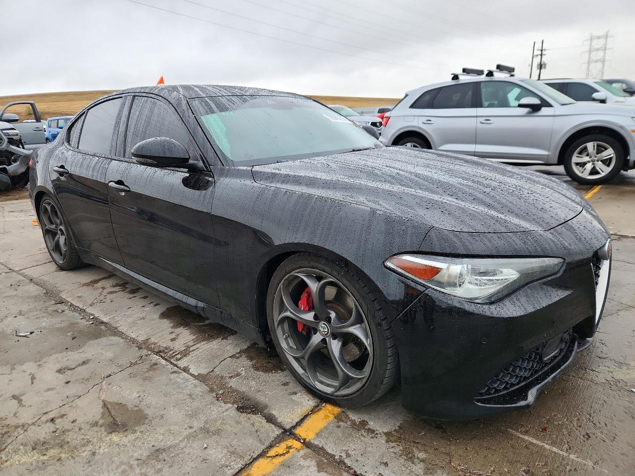 2017 Alfa Romeo Giulia Ti Q4 - Image 4