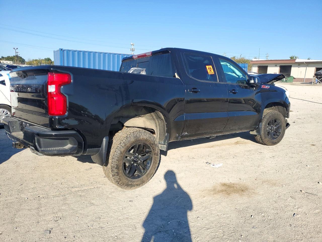 2022 Chevrolet Silverado K1500 Lt Trail Boss - Фото 3
