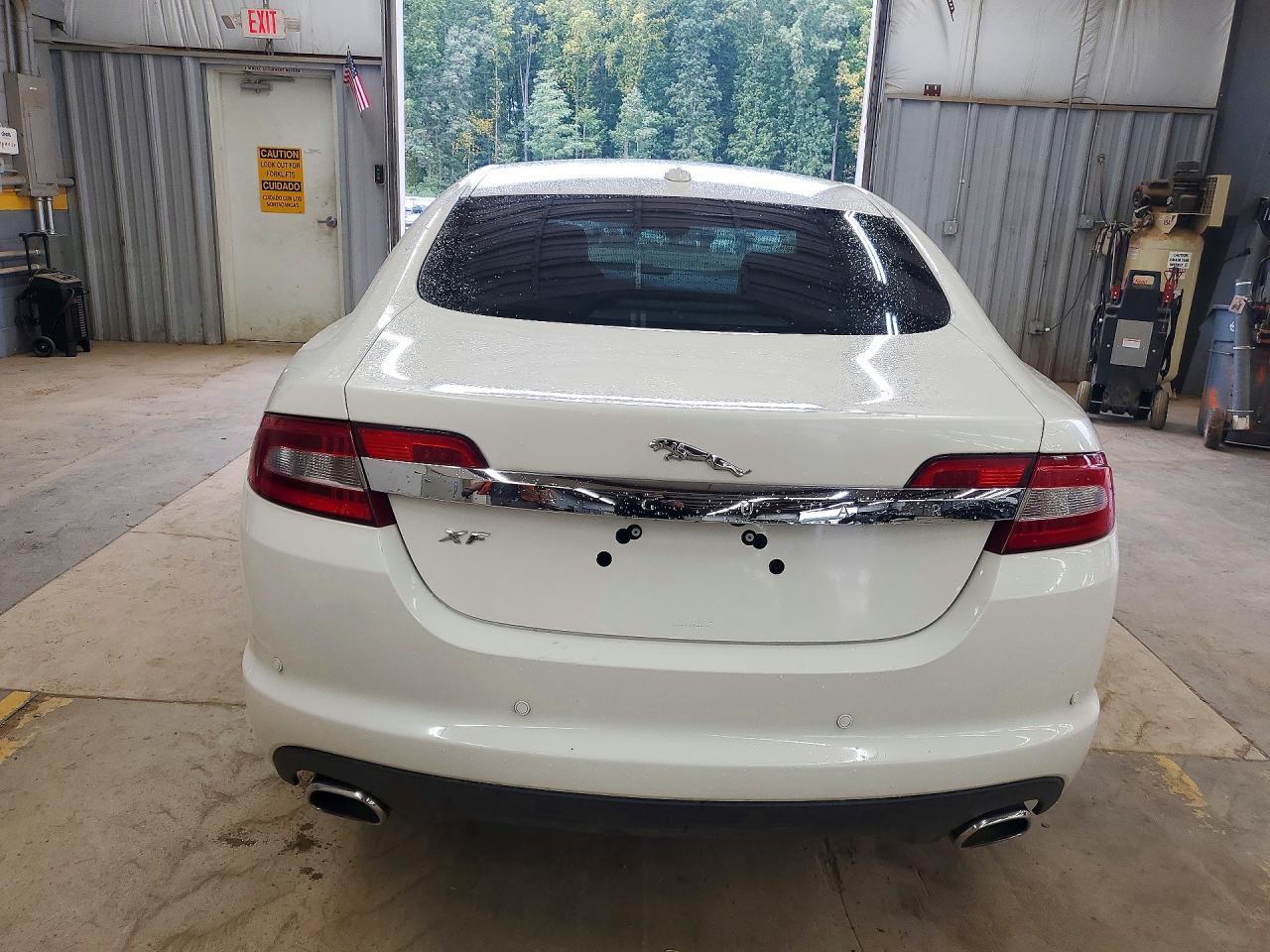 2009 Jaguar Xf Premium Luxury - Image 6