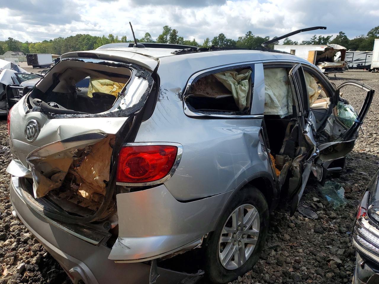 2012 Buick Enclave - Image 3
