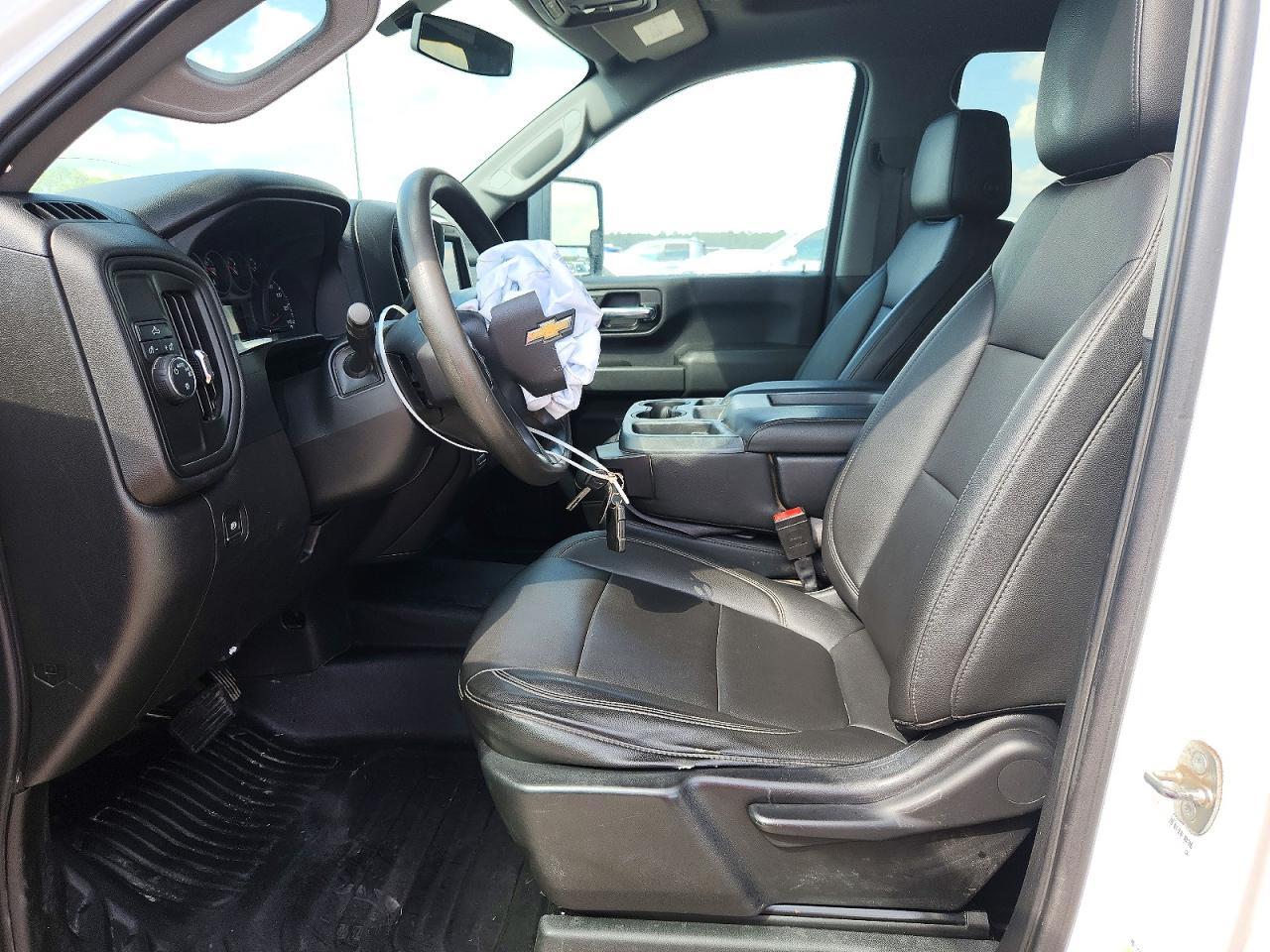 2020 Chevrolet Silverado C2500 Heavy Duty - Фото 7