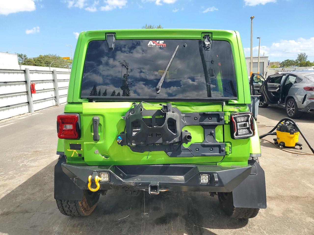 2019 Jeep Wrangler Unlimited Rubicon - Image 6