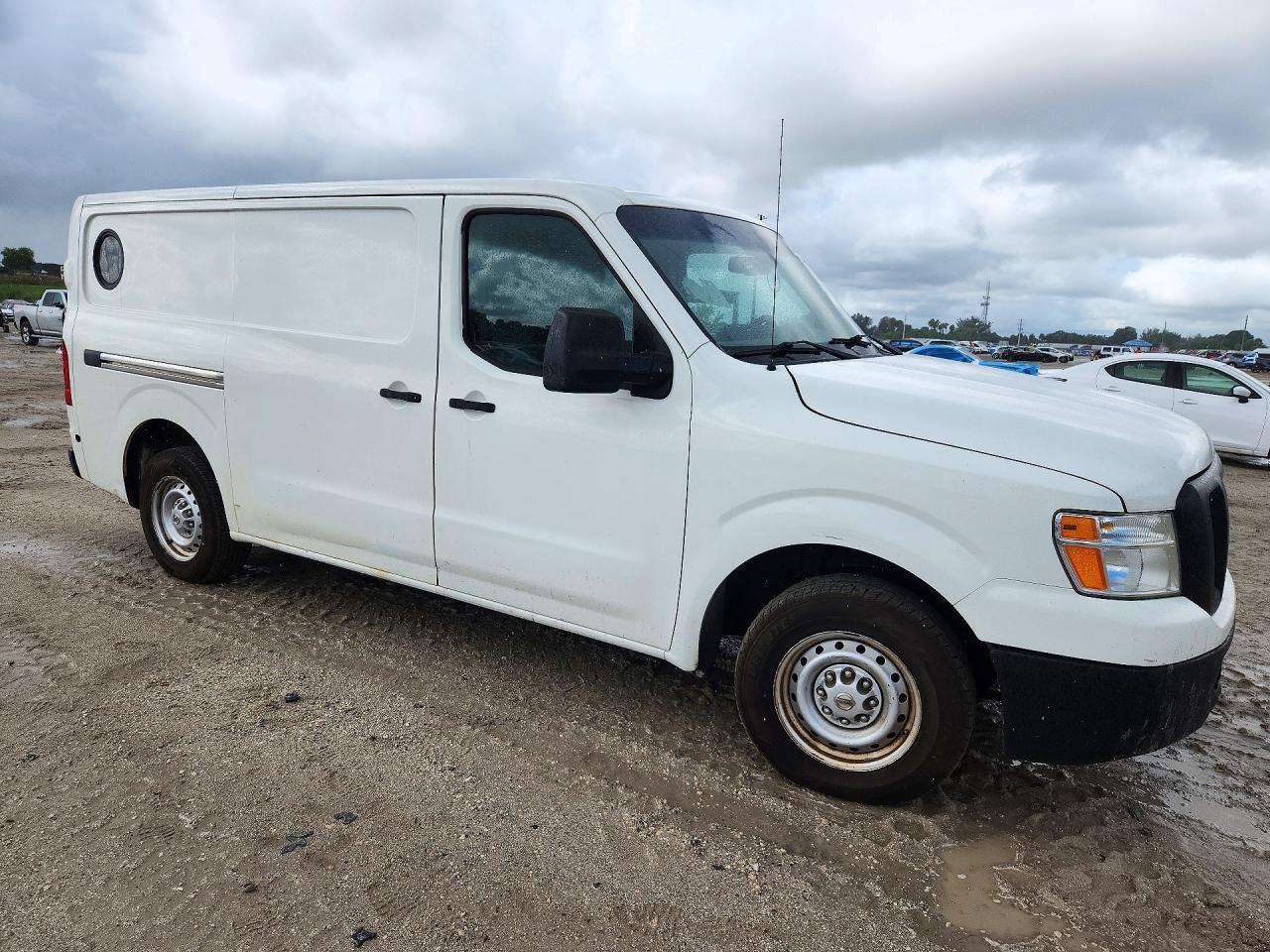 2017 Nissan Nv 1500 S - Фото 4