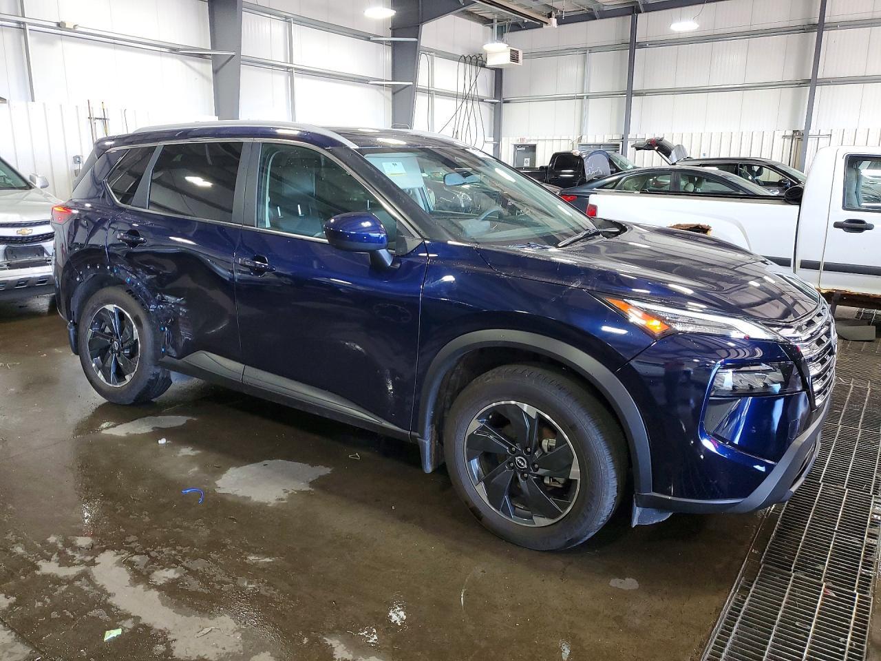 2025 Nissan Rogue Sv - Фото 4
