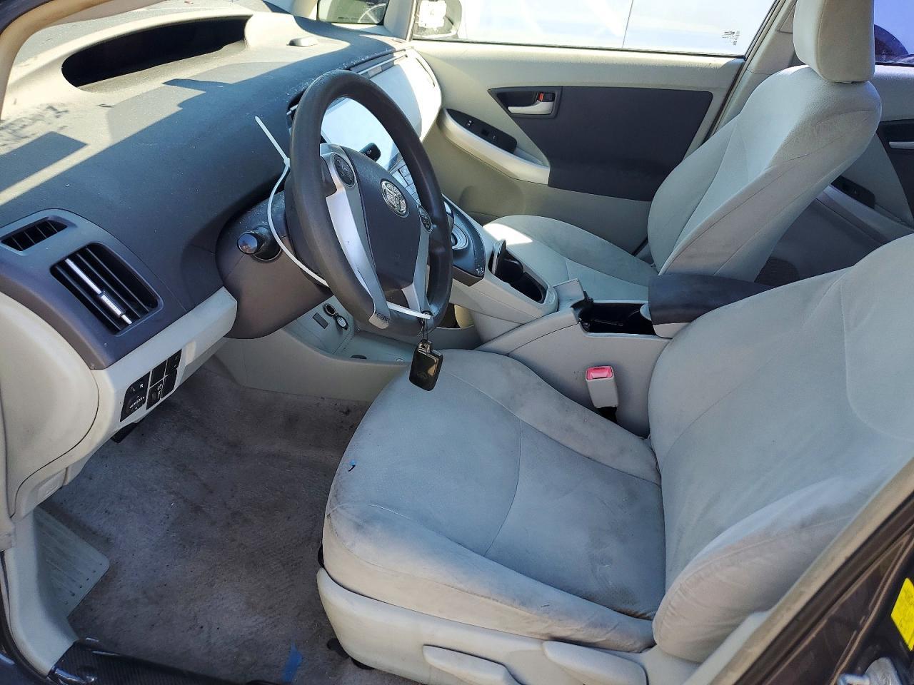 2010 Toyota Prius Ii - Image 7