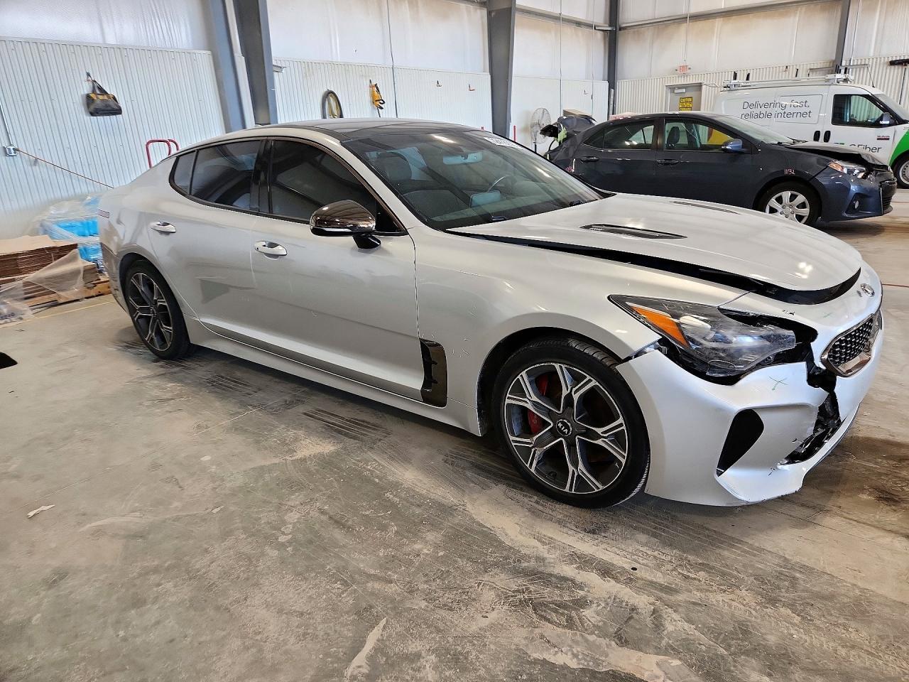 2018 Kia Stinger Gt2 - Image 4