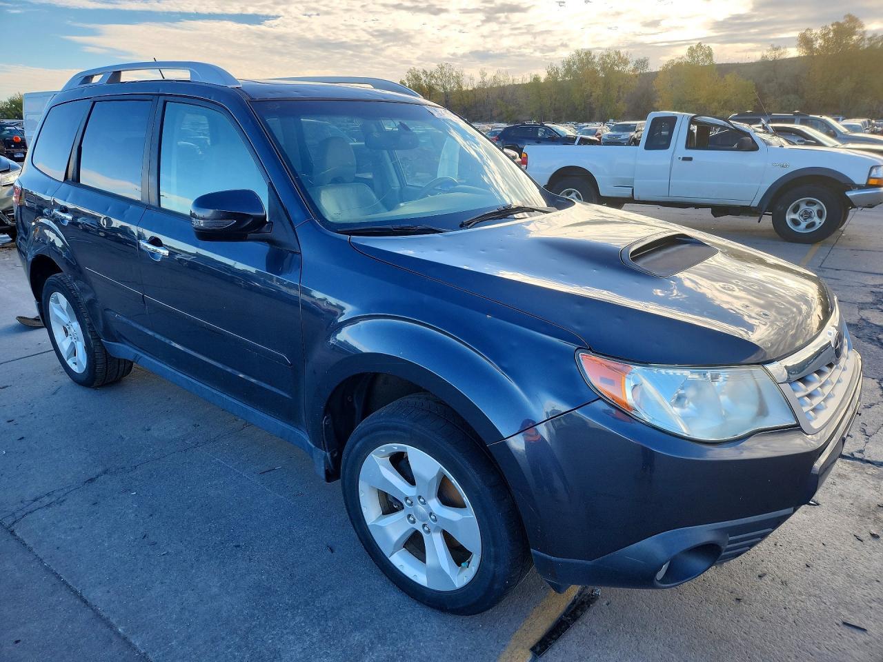 2011 Subaru Forester Touring - Фото 4