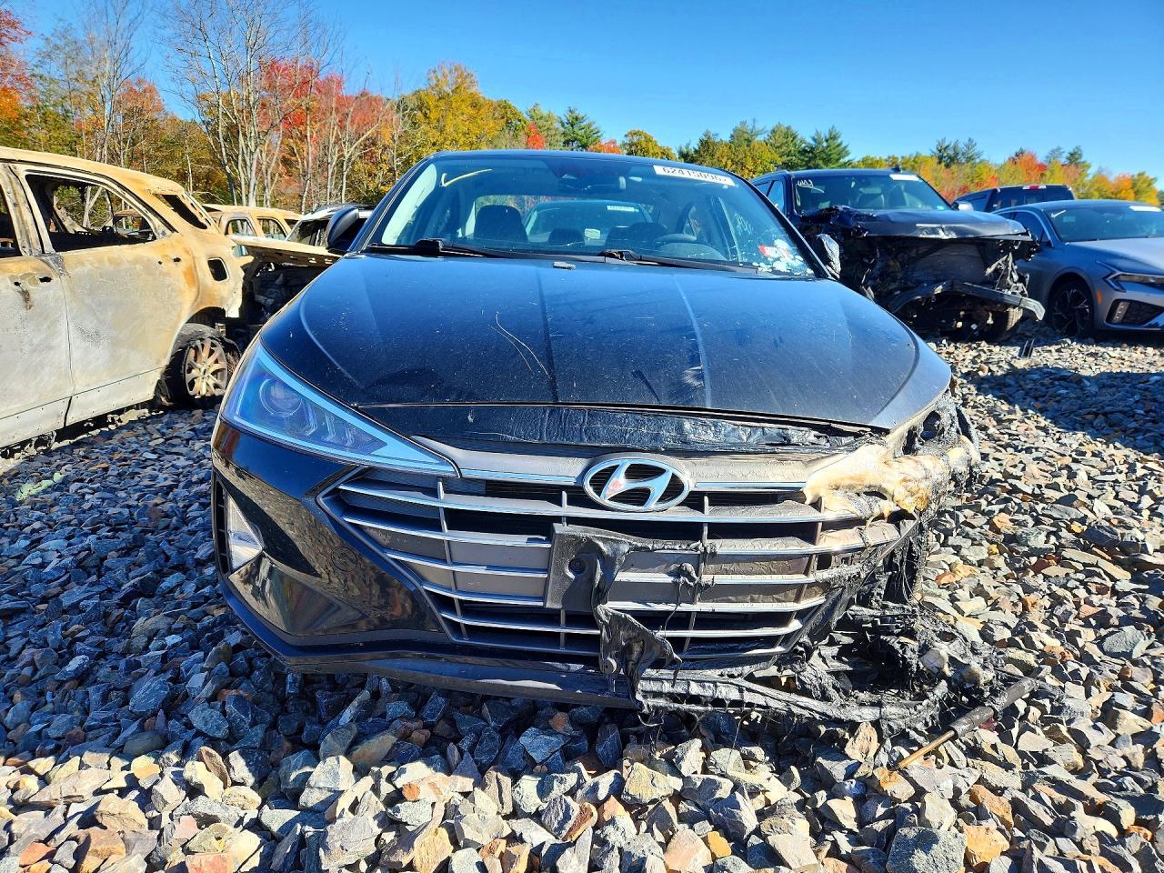 2020 Hyundai Elantra Se - Image 5