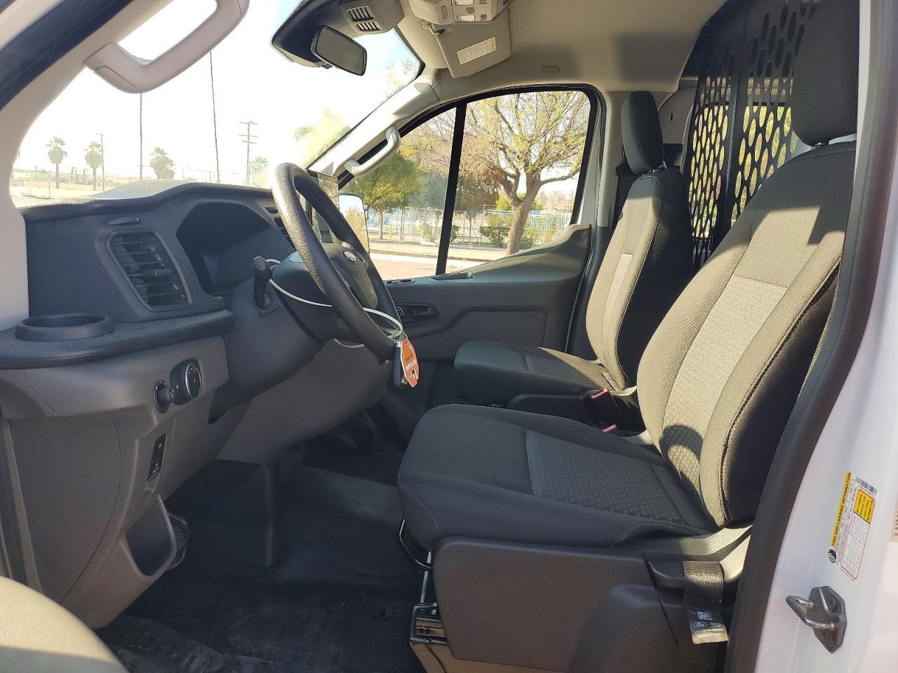 2026 Ford Transit T-250 - Image 7