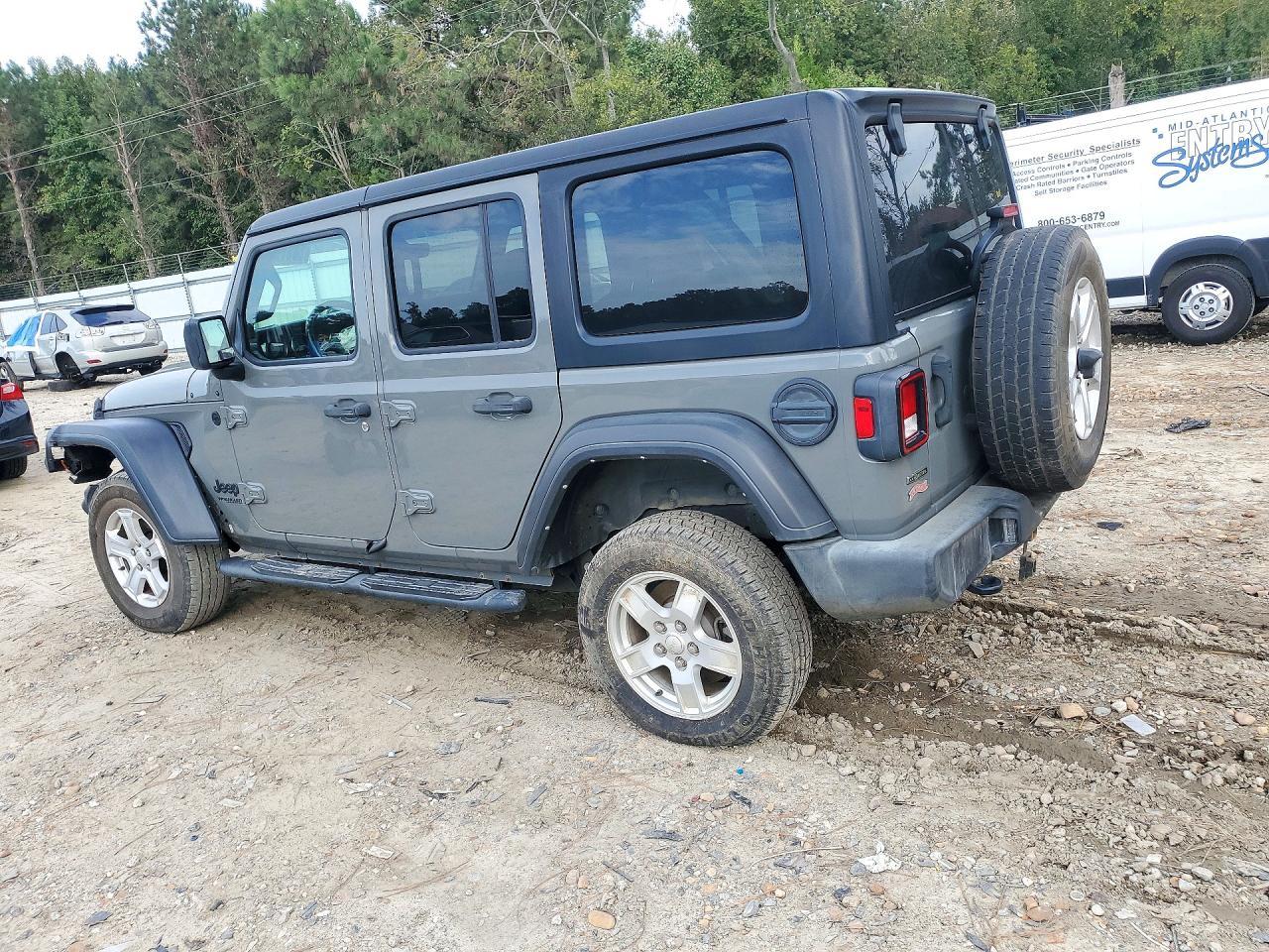 2022 Jeep Wrangler Unlimited Sport - Фото 2