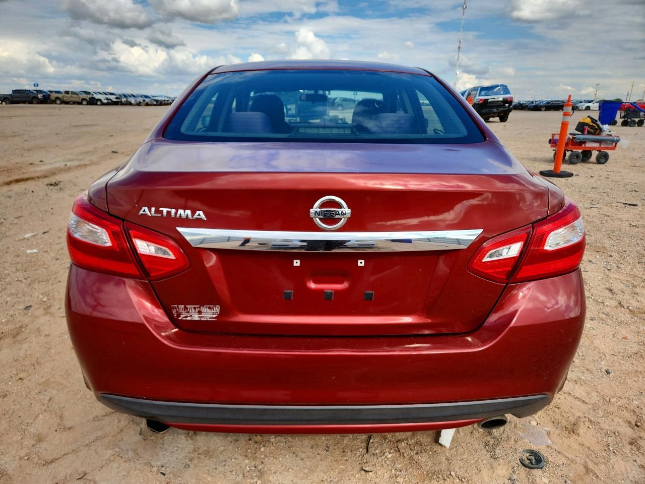 2016 Nissan Altima 2.5 S - Image 6