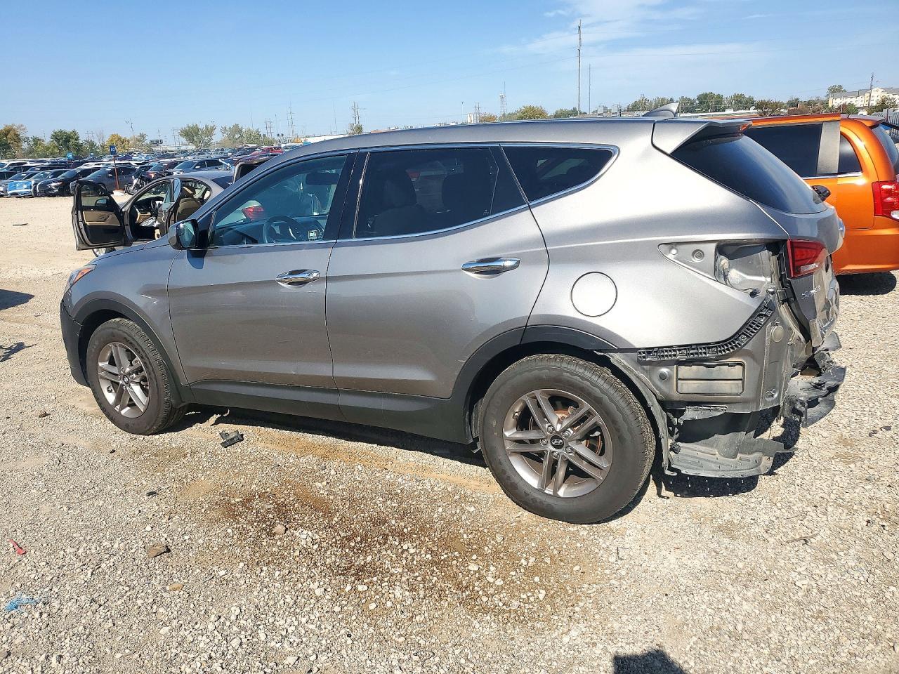 2017 Hyundai Santa Fe Sport 2.4L - Фото 2