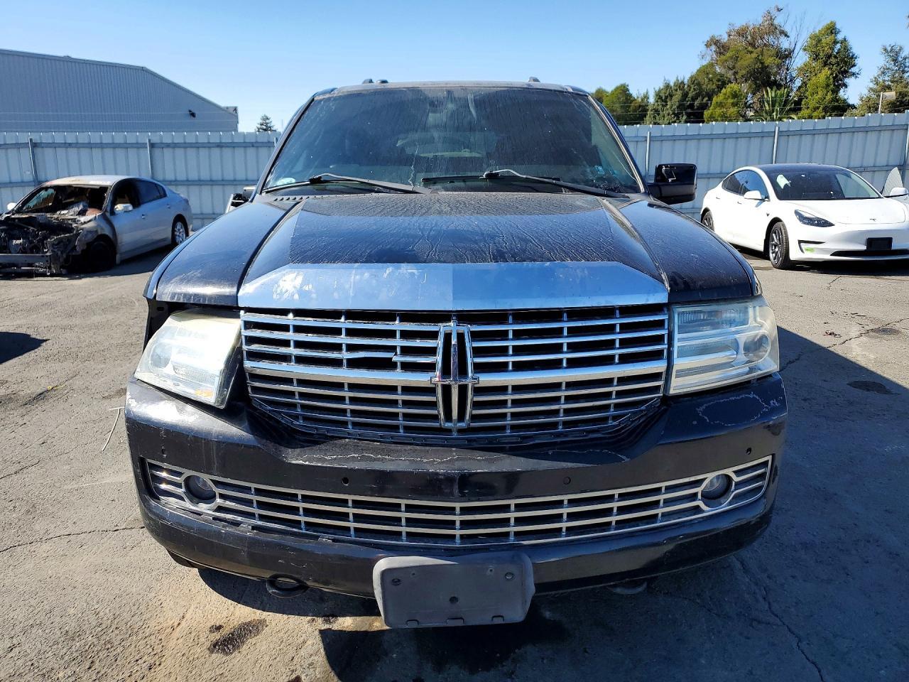 2011 Lincoln Navigator - Фото 5