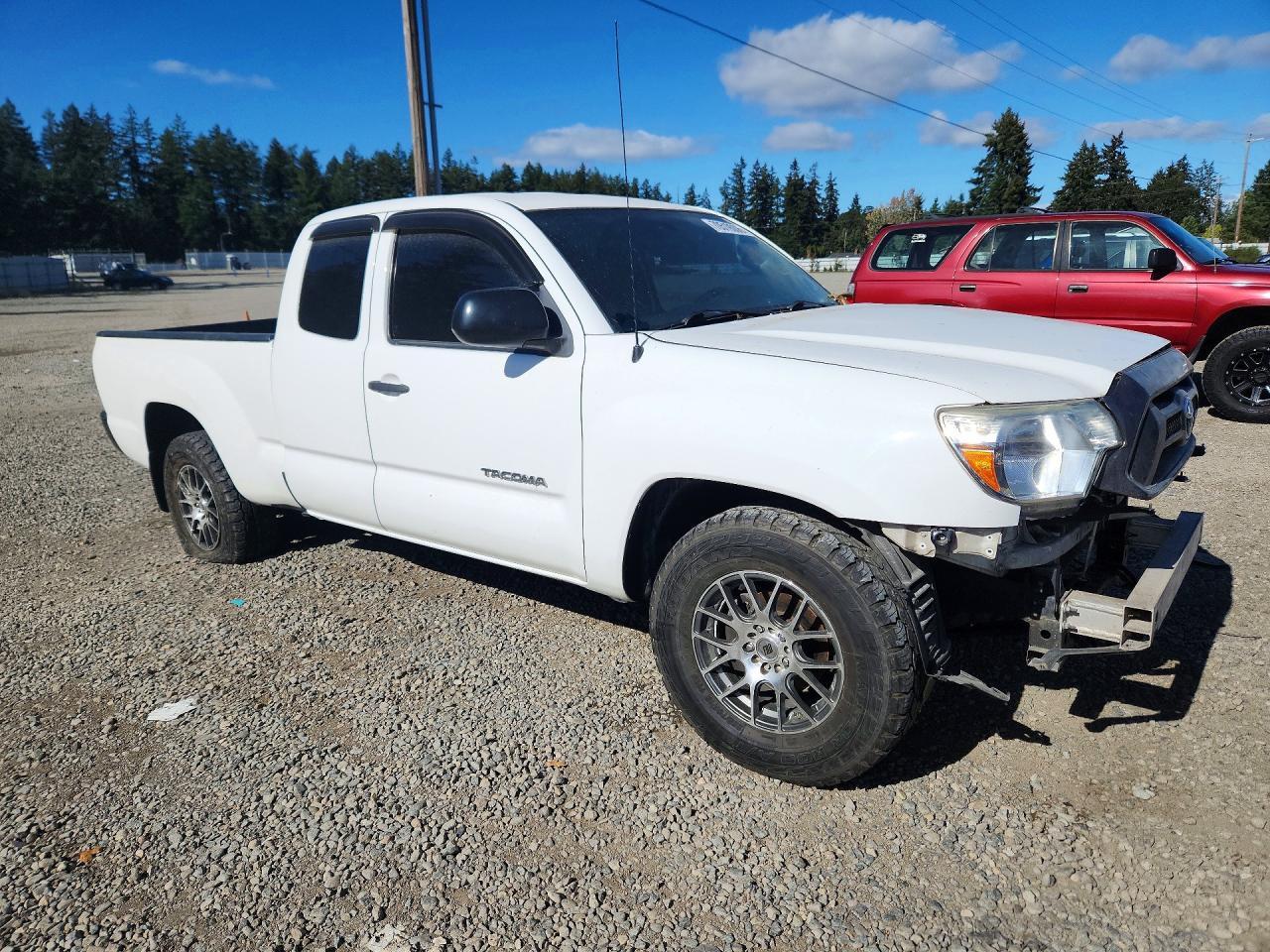2014 Toyota Tacoma Base - Image 4
