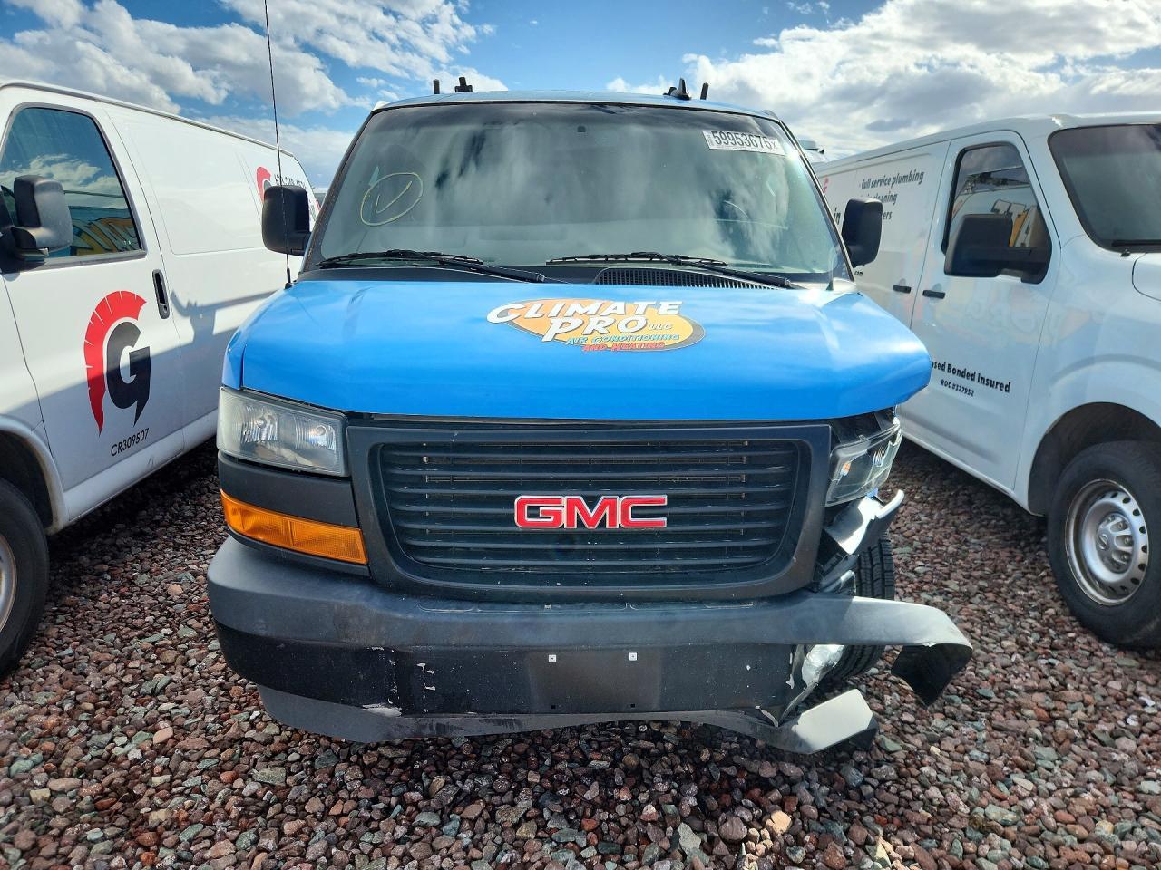 2024 GMC Savana G2500 - Фото 5