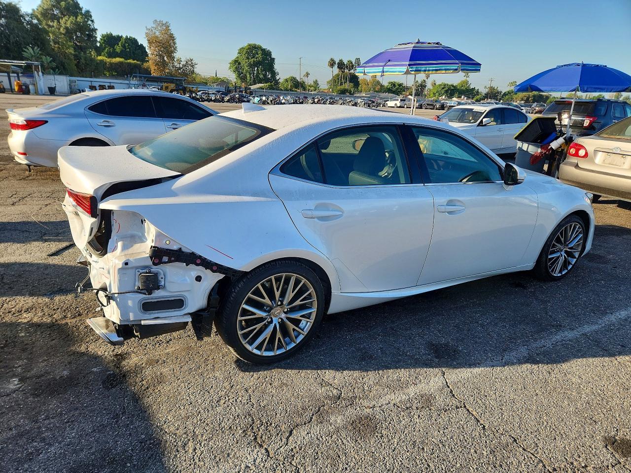 2019 Lexus Is 300 - Фото 3