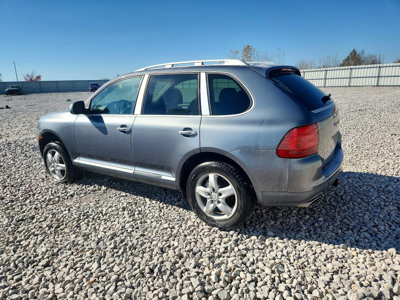 2005 Porsche Cayenne S - Фото 2