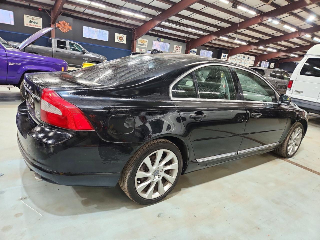 2012 Volvo S80 - Image 3