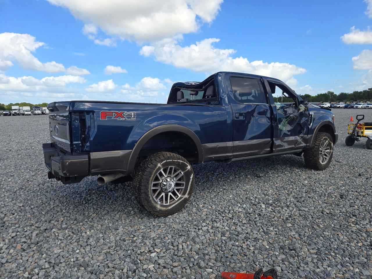 2017 Ford F250 Super Duty - Фото 3