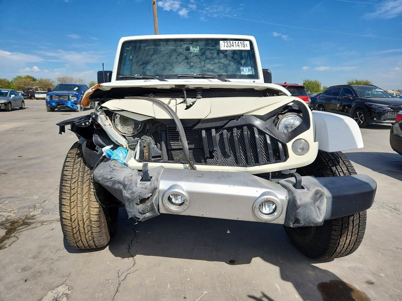 2017 Jeep Wrangler Unlimited Sahara - Image 5