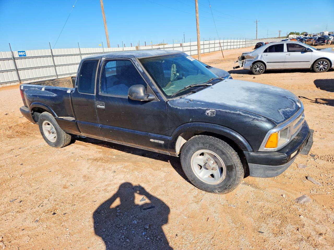 1997 Chevrolet S Truck S10 - Фото 4