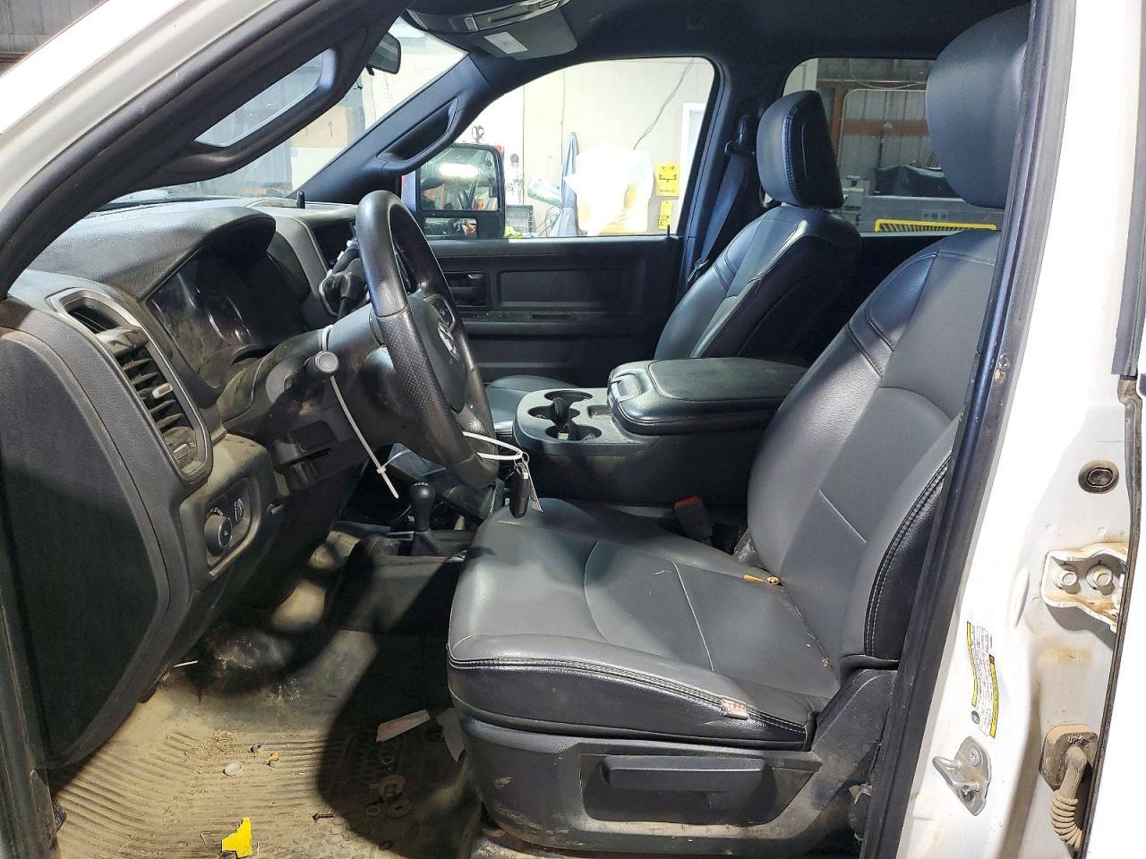 2023 Ram 2500 Tradesman - Фото 7