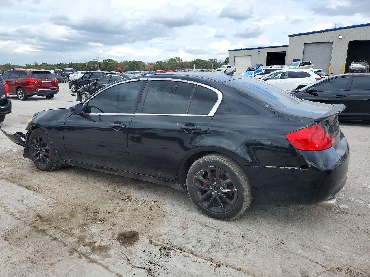 2008 Infiniti G35 X - Image 2