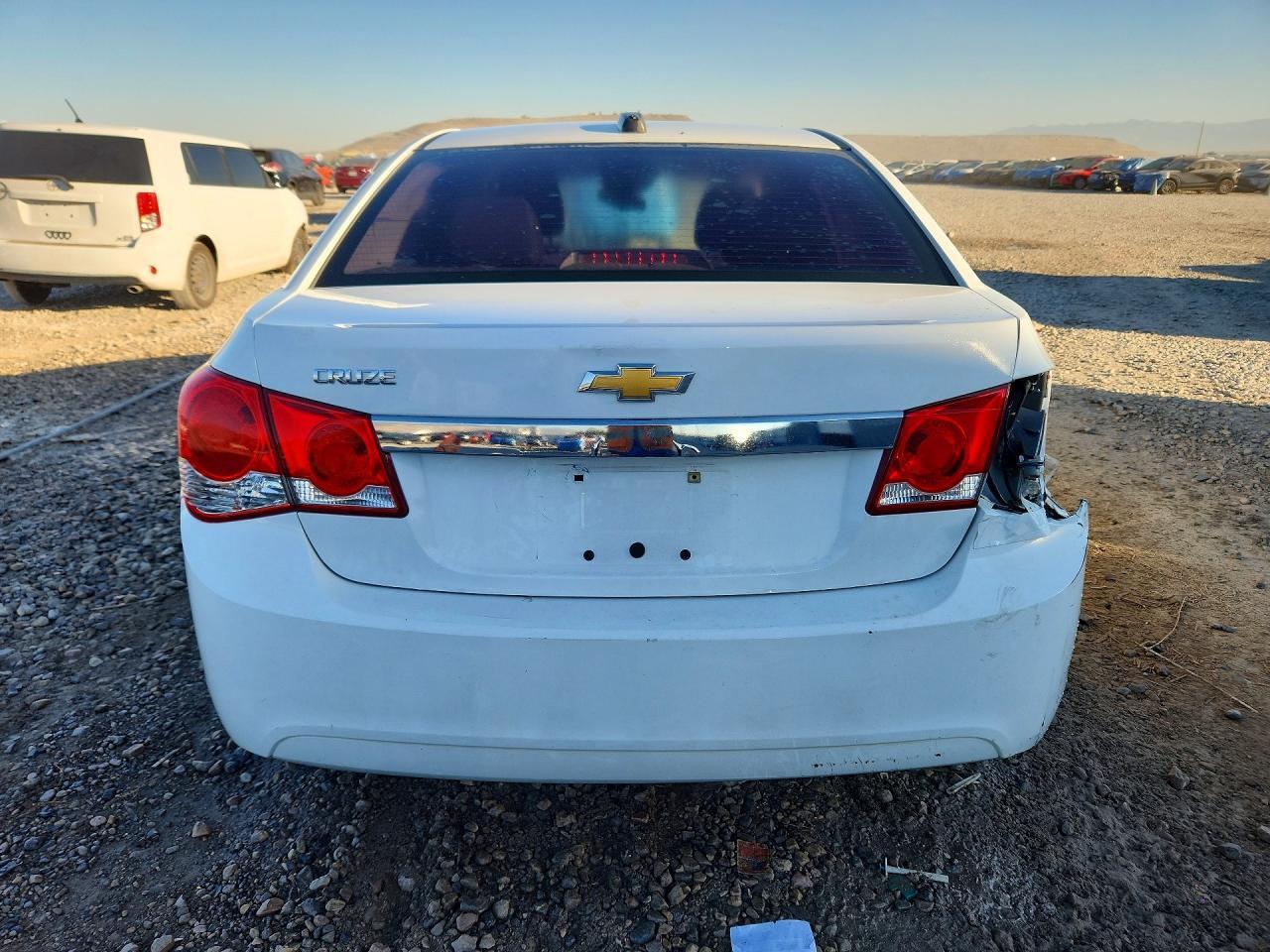 2015 Chevrolet Cruze Ls - Фото 6