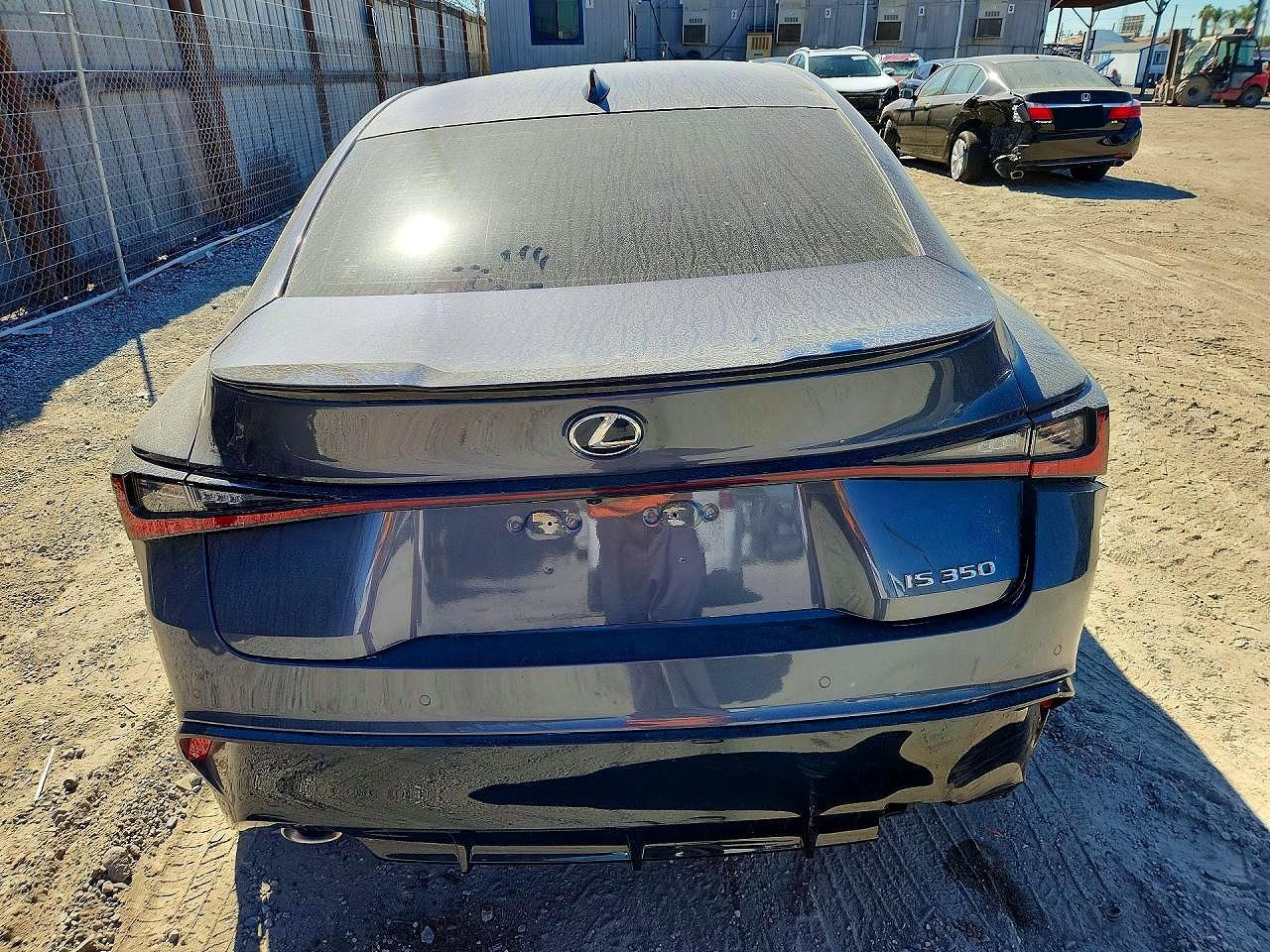 2022 Lexus Is 250 - Фото 6