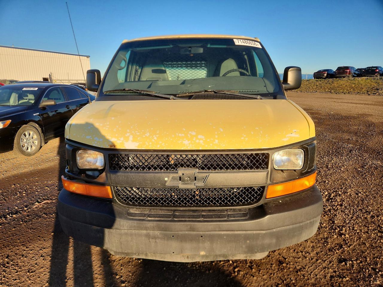 2011 Chevrolet Express G2500 - Image 5