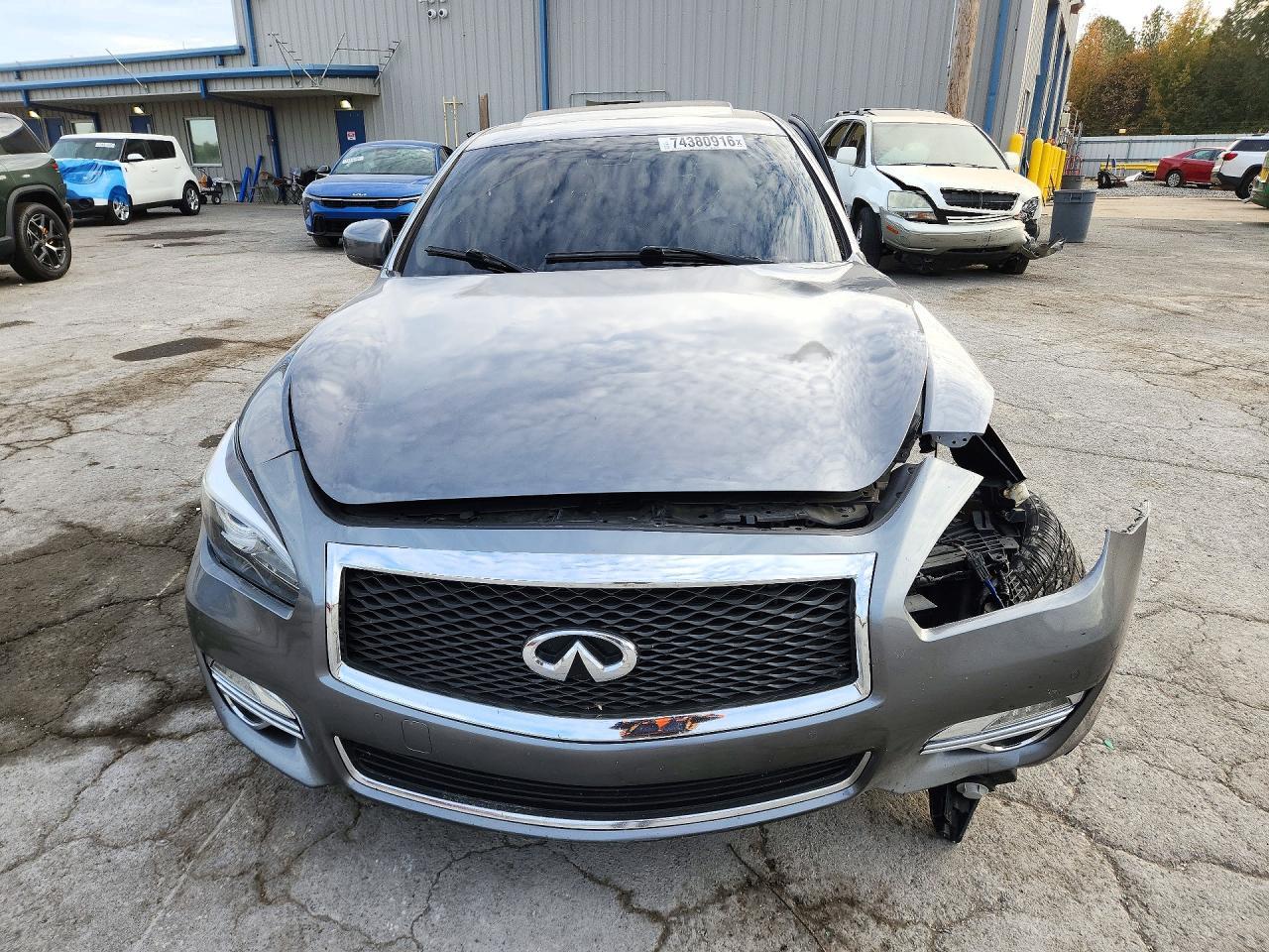 2019 Infiniti Q70L 3.7 Luxe - Фото 5
