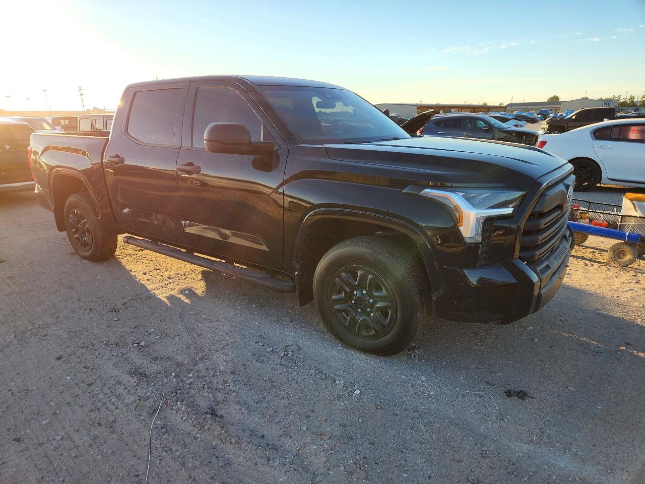 2026 Toyota Tundra Sr - Фото 4