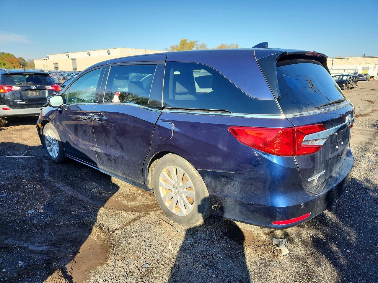 2020 Honda Odyssey Elite - Image 2
