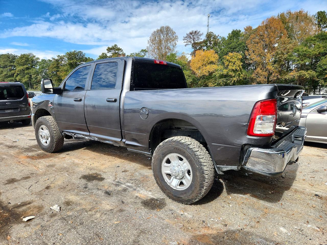 2023 Ram 2500 Tradesman - Фото 2